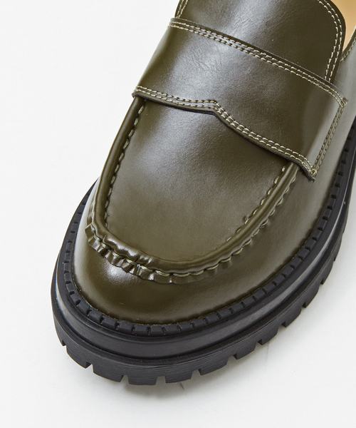 PICHE ABAHOUSE（ピシェ アバハウス）の「【晴雨兼用】厚底ローファー（ローファー・レディース・ホワイト/ボルドー/カーキ/ブラック・L/M/S）」の5枚目の写真