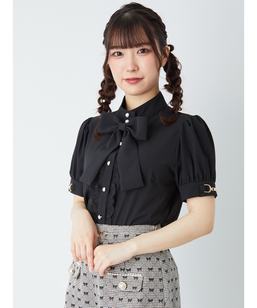 Ank Rouge(アンクルージュ)の「カフスビットリボンBL(シャツ/ブラウス・レディース・ブラック/オフホワイト/ピンク・M)」の2枚目の写真