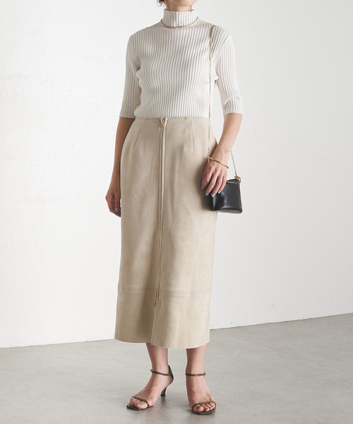 COLLAGE GALLARDAGALANTE（コラージュガリャルダガランテ）の「みょんみょん伸びる/スエードタイトスカート（スカート・レディース・アイボリー/ネイビー/ピンク・0/1）」の4枚目の写真