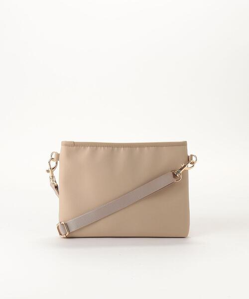 To b. by agnes b.(トゥービーバイアニエスベー)の「WT47 POCHETTE マルチポシェット(ショルダーバッグ・レディース・ベージュ・FREE)」の2枚目の写真