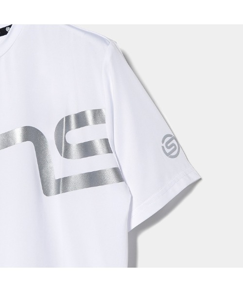 SKINS(スキンズ)の「SKINS(スキンズ)ロゴTシャツ(ポロシャツ・レディース・サックスブルー/ブラック/ホワイト・38/40/42)」の7枚目の写真