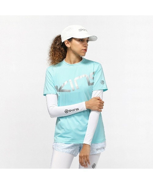 SKINS(スキンズ)の「SKINS(スキンズ)ロゴTシャツ(ポロシャツ・レディース・サックスブルー/ブラック/ホワイト・38/40/42)」の13枚目の写真