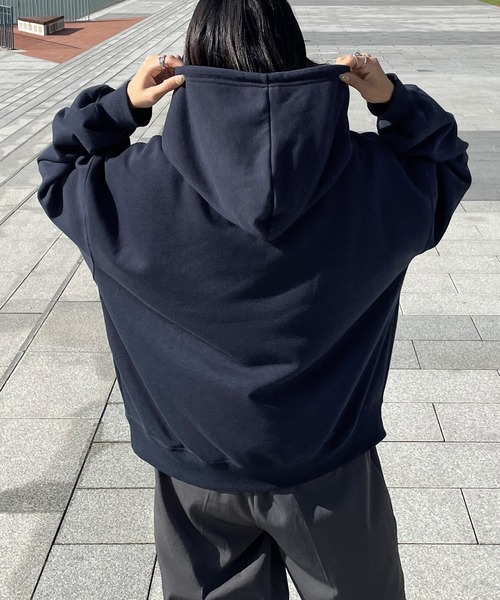 Chillfar（チルファー）の「CHILLFARロゴパーカー（パーカー・レディース・オートミール/ネイビー/杢グレー/ブラック/ダークグリーン/ブラウン/ホワイト/ブルー/ピンク・FREE）」の12枚目の写真