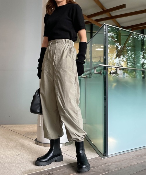 WEGO(ウィゴー)の「WEGO/ドローコードナイロンパンツ(カーゴパンツ・レディース・ブラック/カーキ/ピンク・FREE)」の14枚目の写真