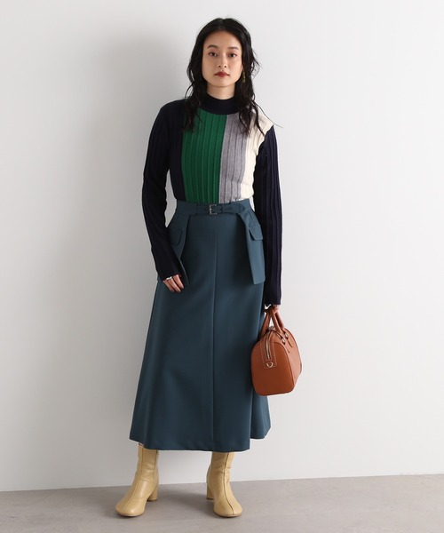 N.(N. Natural Beauty Basic)(エヌエヌナチュラルビューティーベーシック)の「◆カラーブロッキングハイネックリブニット(ニット/セーター・レディース・ホワイト系その他/ベージュ系その他/ネイビー系・MEDIUM)」の6枚目の写真