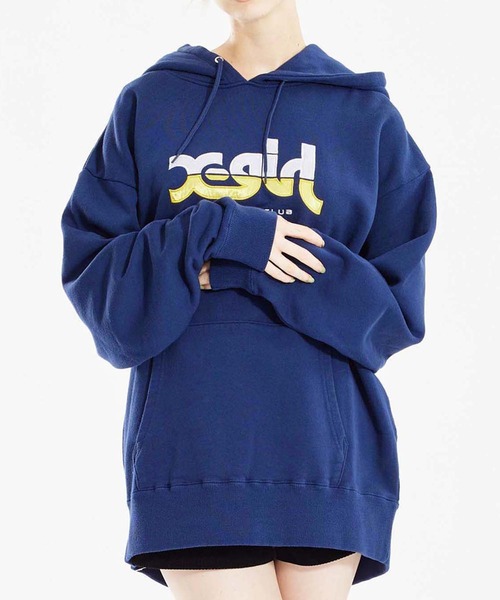 X-girl（エックスガール）の「ATHLETIC LOGO SWEAT HOODIE