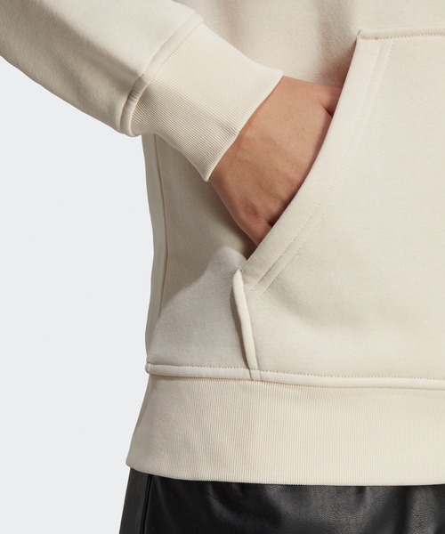 adidas（アディダス）の「アディカラー エッセンシャルズ フリースパーカー / アディダスオリジナルス adidas Originals（パーカー・レディース・オフホワイト/ブラック/ブルー・MEDIUM/LARGE/X-LARGE/XX-LARGE/X-SMALL/SMALL）」の6枚目の写真