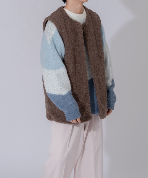 ONCILY(オンシェリー)の「BOA VEST / ボア中綿ベスト(ベスト・メンズ・ブラック/ブラウン/カーキ・MEDIUM/LARGE)」の17枚目の写真