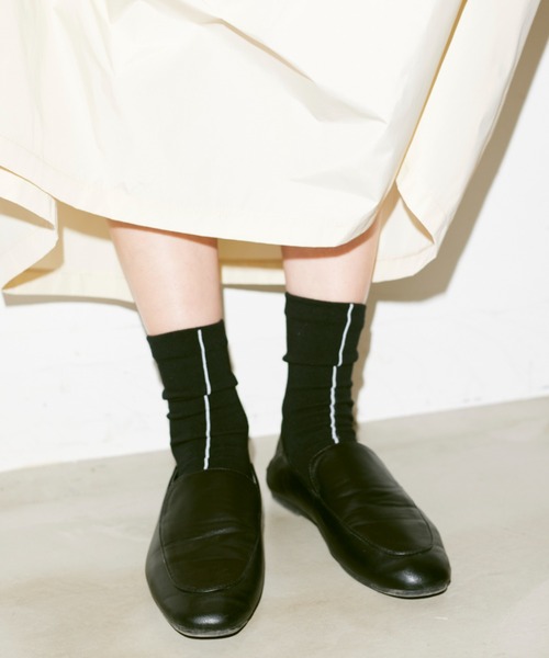 Libra Cue（リブラ キュー）の「フロントラインソックス（ソックス/靴下・レディース・ホワイト/ブラック・FREE）」の2枚目の写真