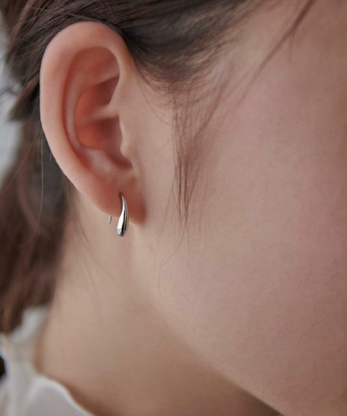 Edit Sheen（エディットシーン）の「ドロップカーブピアス（ピアス（両耳用）・レディース・シルバー/ゴールド・FREE）」の7枚目の写真
