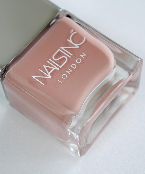 NAILS INC(ネイルズインク)の「LET'S GET NUDES(マニキュア/ジェルネイル・レディース・Mulberry Place/Belgrave Road/Cornwall Crescent/Buckingham Gate/Albert Gardens/Queens Place・FREE)」の13枚目の写真