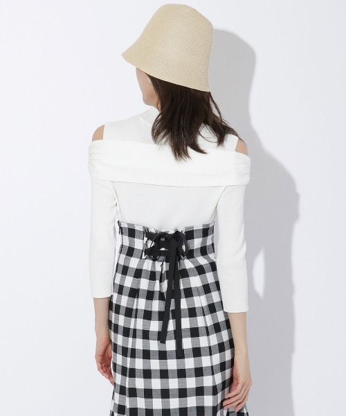 And Couture - ♡アンドクチュール♡ 肩出し ニット ブラック トップス: AND COUTURE｜公式オンラインショップ｜バーンデスト
