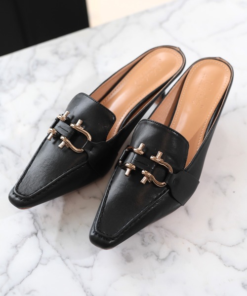 Julia Boutique(ジュリアブティック)の「ビット付きスクエアトゥパンプス/23091(パンプス・レディース・ブラック/ホワイト・36/37/38/39)」の18枚目の写真