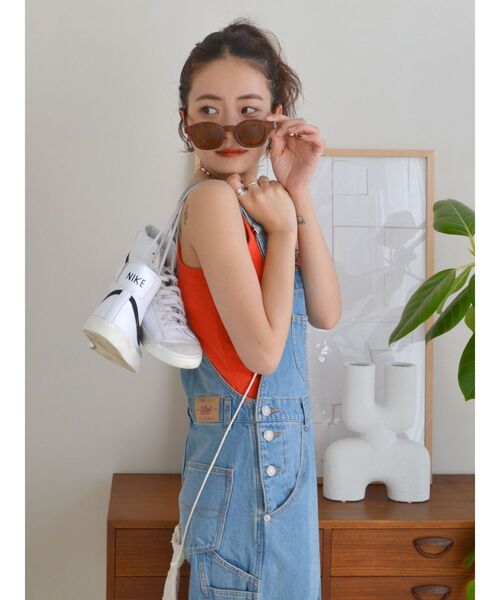 Ungrid（アングリッド）の「太フレームサングラス（サングラス・レディース・ブラック/ブラウン・FREE）」の6枚目の写真