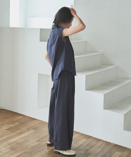 audrey and john wad（オードリーアンドジョンワッド）の「ピンストライプダブルベルトワイドパンツ（その他パンツ・レディース・ネイビー/ブラック/オフホワイト・S/M）」の5枚目の写真