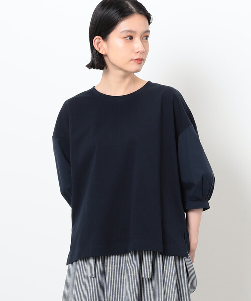 ONIGIRI(オニギリ)の「ボリュームスリーブ Tシャツ(Tシャツ/カットソー・レディース・オフホワイト/ネイビー/イエロー/ブラウン・FREE)」の1枚目の写真