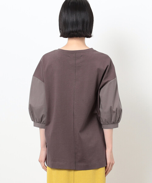 ONIGIRI(オニギリ)の「ボリュームスリーブ Tシャツ(Tシャツ/カットソー・レディース・オフホワイト/ネイビー/イエロー/ブラウン・FREE)」の19枚目の写真