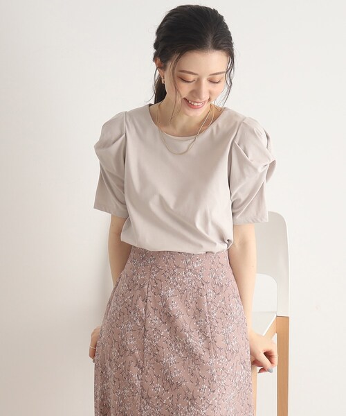 DRESKIP（ドレスキップ）の「◆【接触冷感】一枚でキマるツイストスリーブTシャツ（Tシャツ/カットソー・レディース・オフホワイト/ブラック/ライトグレー/ピンク系・02/03/04）」の3枚目の写真