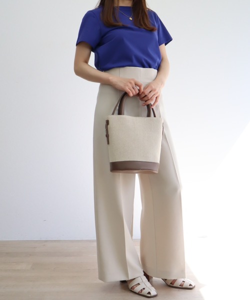 aunt lily(アントリリー)の「綿100%コットン、大人のスタンドネック無地シンプルTシャツ(Tシャツ/カットソー・レディース・サンドベージュ/アイボリー/ブラック/ブルー・M/L/LL)」の10枚目の写真