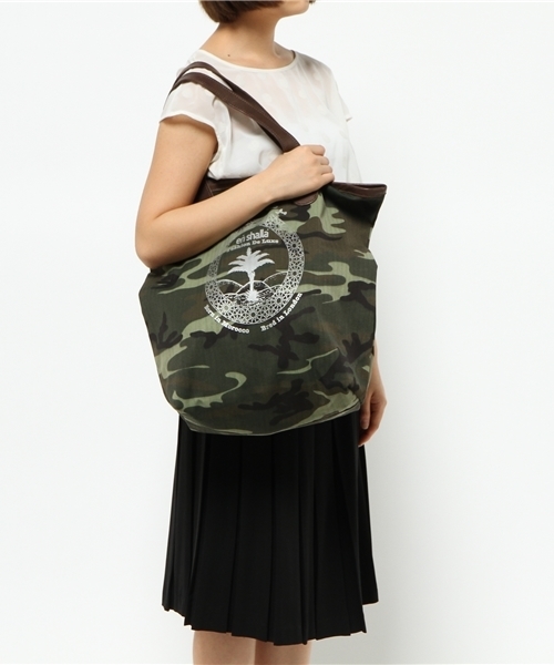 EN SHALLA(エンシャーラ)CAMO PALM PT.SHOPPING BAG トートバッグ（133759） ROSE BUD（ローズバッド）の「(EN SHALLA)ENSBAG 1S2EL-CAMO PALM PT