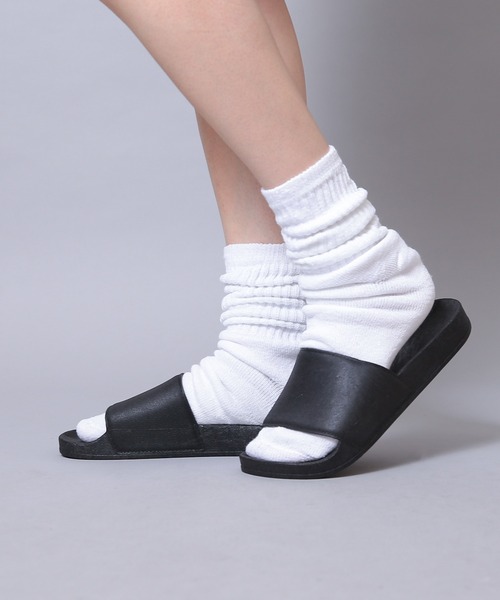 WAIPER.inc(ワイパーインク)の「Los Angeles Apparel UNISEX EVERYDAY SLIDES(スリッポン・メンズ・ブルー/ブラック/ピンク/ホワイト/レッド系その他・10/9/7/8)」の12枚目の写真