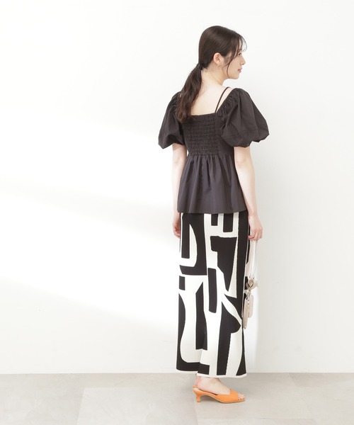 N.（N. Natural Beauty Basic）（エヌエヌナチュラルビューティーベーシック）の「◆２ｗａｙオフショルブラウス（シャツ/ブラウス・レディース・オフホワイト/ブラック/ブルー・MEDIUM）」の8枚目の写真