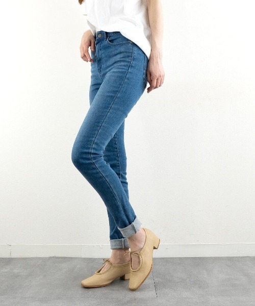 Fabby fabby（ファビィーファビィー）の「シャーリングリボンスクエアシューズ（その他シューズ・レディース・オフホワイト/ベージュ/ブラック・SMALL/MEDIUM/LARGE）」の9枚目の写真