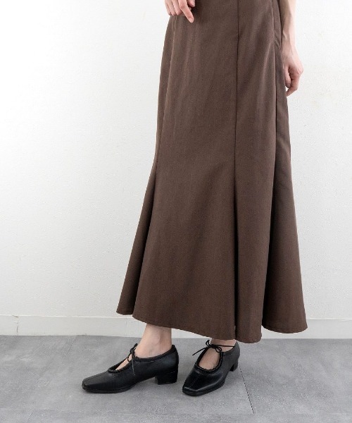 Fabby fabby（ファビィーファビィー）の「シャーリングリボンスクエアシューズ（その他シューズ・レディース・オフホワイト/ベージュ/ブラック・SMALL/MEDIUM/LARGE）」の14枚目の写真