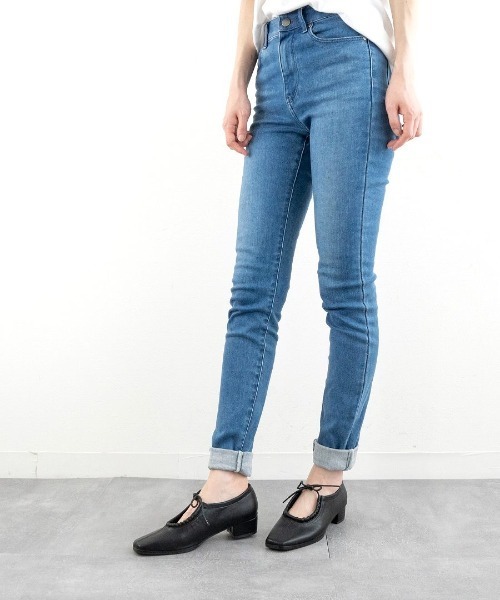 Fabby fabby（ファビィーファビィー）の「シャーリングリボンスクエアシューズ（その他シューズ・レディース・オフホワイト/ベージュ/ブラック・SMALL/MEDIUM/LARGE）」の16枚目の写真