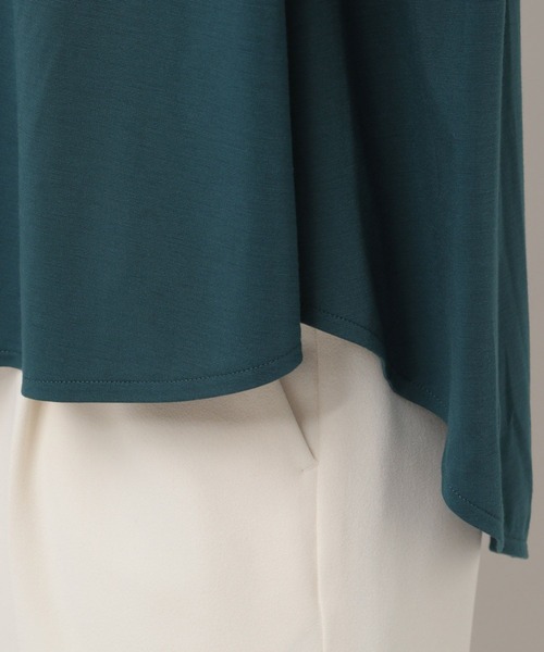 Elura（エルーラ）の「ドレスアップノースリーブTシャツ（Tシャツ/カットソー・レディース・ブラック/ホワイト/グリーン/グレイッシュベージュ・LARGE/MEDIUM/SMALL）」の6枚目の写真