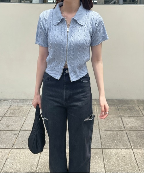 LE MORE（リモア）の「ケーブルショートWジップニット（ニット/セーター・レディース・ブルー/グレー/アイボリー/ブラック/ピンク・FREE）」の4枚目の写真