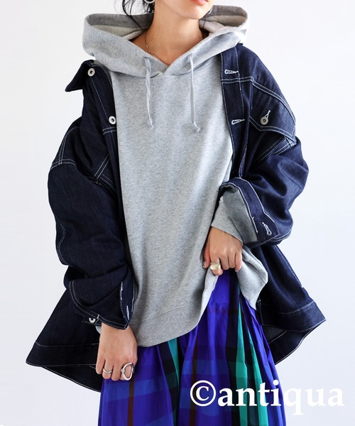 antiqua（アンティカ）の「綿100%裏毛長袖パーカー（パーカー・レディース・ブラック/ブラウン系その他/グレイッシュベージュ/イエロー系その他/ベビーピンク/オフホワイト/杢グレー/ダークグリーン/スミクロ/ネイビー/パープル/ブルー系その他/ダークブラウン/グリーン/ピンク/レッド/レンガ・FREE）」の5枚目の写真