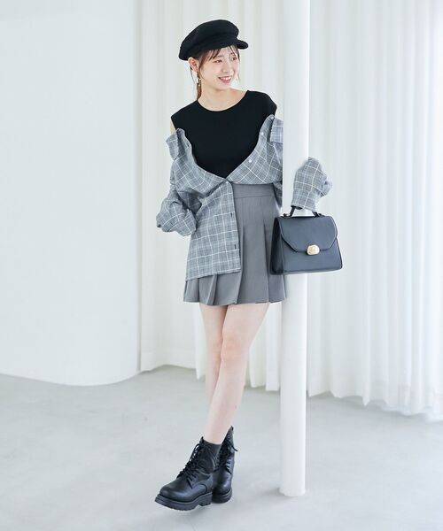 MAJESTIC LEGON(マジェスティックレゴン)の「【WEB限定XLサイズあり】タンクソールレースアップブーツ(ブーツ・レディース・ブラック/ホワイト・X-LARGE/SMALL/MEDIUM/LARGE)」の20枚目の写真