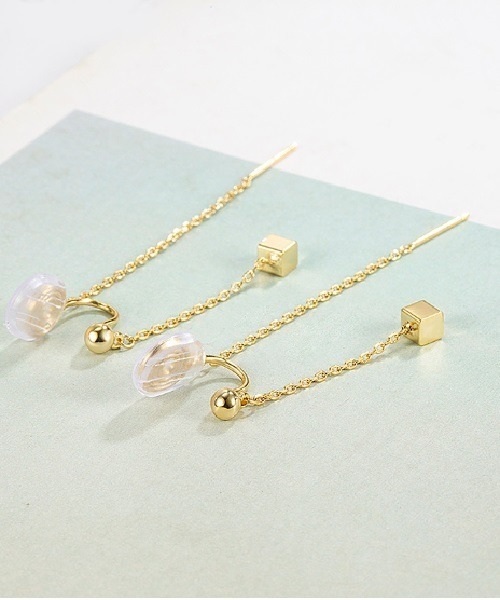 Ritomo De Ricco(リトモ・デ・リコ)の「落ちにくい!痛くなりにくいピアス風ロングチェーンイヤリング(イヤリング・レディース・A/B・FREE)」の7枚目の写真