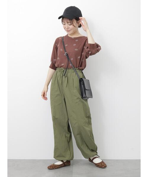 ehka sopo（エヘカソポ）の「フラットショルダーバッグ（ハンドバッグ・レディース・ブラック/ベージュ/ブルー・F）」の13枚目の写真