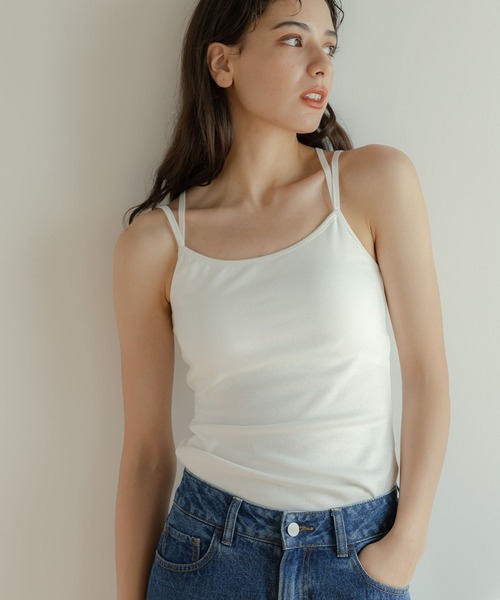 LAKOLE（ラコレ）の「カップ付きキャミ / 972296（キャミソール・レディース・ブラック/グレー/オフホワイト/カーキ・SMALL/MEDIUM）」の19枚目の写真