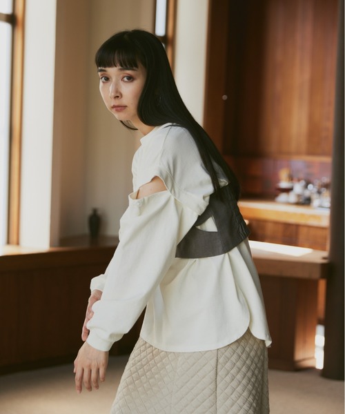 Happy John（ハッピージョン）の「multiway pigment long Tee/マルチウェイピグメントロンT（Tシャツ/カットソー・レディース・ブラック/オレンジ/アイボリー/ブルー・FREE）」の9枚目の写真