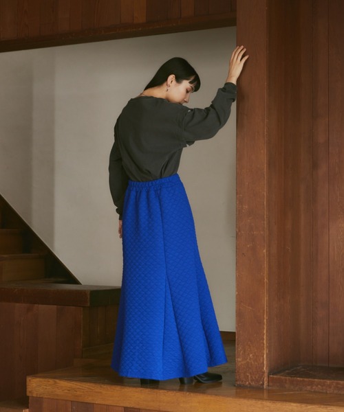 Happy John（ハッピージョン）の「multiway pigment long Tee/マルチウェイピグメントロンT（Tシャツ/カットソー・レディース・ブラック/オレンジ/アイボリー/ブルー・FREE）」の17枚目の写真