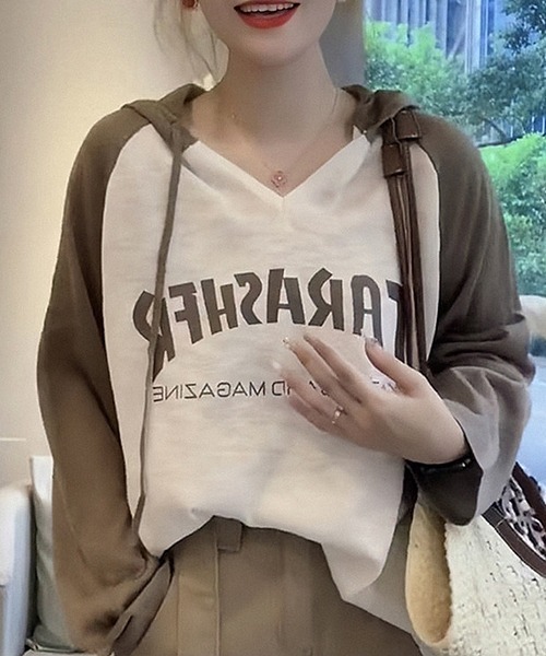 gossip！ロサンゼルス（ゴシップロサンゼルス）の「YUGA フード付きトップス（Tシャツ/カットソー・レディース・ホワイト系その他/モカ/ホワイト・FREE）」の4枚目の写真
