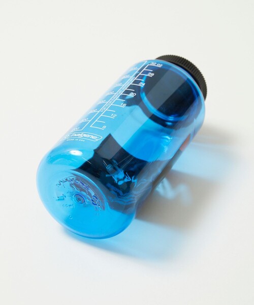 NANGA（ナンガ）の「NANGA×FREAK'S STORE/ナンガ×フリークスストア 別注ナルゲン広口1.0L（水筒・メンズ・ラベンダー/ブルー・MEDIUM）」の4枚目の写真