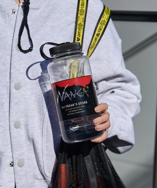 NANGA（ナンガ）の「NANGA×FREAK'S STORE/ナンガ×フリークスストア 別注ナルゲン広口1.0L（水筒・メンズ・ラベンダー/ブルー・MEDIUM）」の17枚目の写真