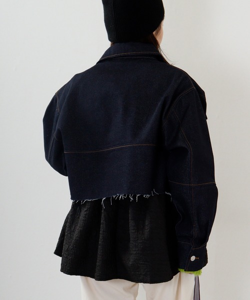 ＆soiree（アンドソワレ）の「&soiree デニムクロップドジャケット（デニムジャケット・レディース・インディゴブルー/グレー/ブラック・FREE）」の14枚目の写真