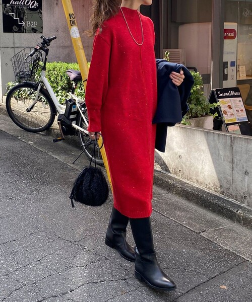 fredy emue（フレディエミュ）の「ラメファー巾着ショルダーバッグ（ショルダーバッグ・レディース・ブラック/ピンク/シルバー/ブラック系その他4・FREE）」の6枚目の写真