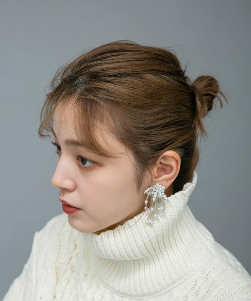 KBF（ケイビーエフ）の「パールイヤリング（イヤリング・レディース・ゴールド/シルバー・ONE）」の3枚目の写真