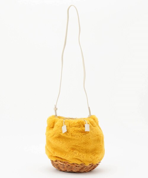 &Bridge(アンドブリッジ)の「Cachellier バケツ型カゴ×フェイクファーショルダーバッグ(ショルダーバッグ・レディース・イエロー・99)」の2枚目の写真