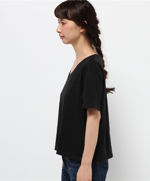 Kastane（カスタネ）の「【Kastane】ドライタッチVネックTシャツ（Tシャツ/カットソー・レディース・カーキ/レッド/ブラック・FREE）」の6枚目の写真