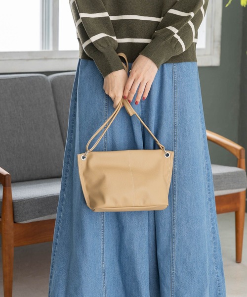 studio CLIP(スタディオクリップ)の「柔らかワンマイルショルダーバッグ(ショルダーバッグ・レディース・カーキ/ブラック/ベージュ/ライトグレー・FREE)」の6枚目の写真