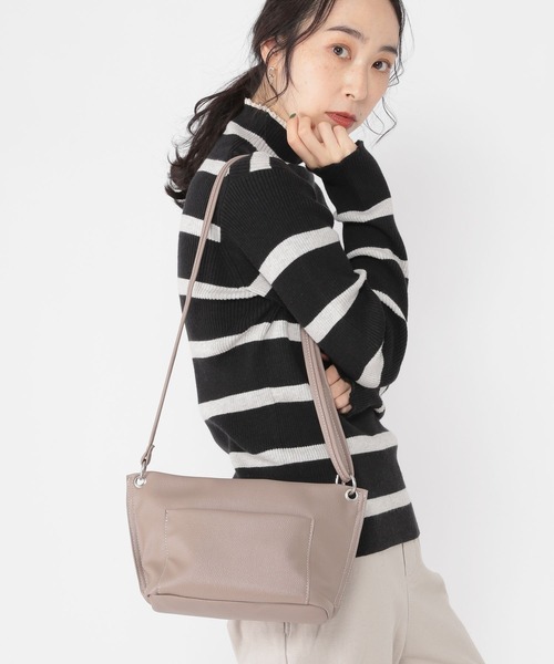 studio CLIP(スタディオクリップ)の「柔らかワンマイルショルダーバッグ(ショルダーバッグ・レディース・カーキ/ブラック/ベージュ/ライトグレー・FREE)」の8枚目の写真