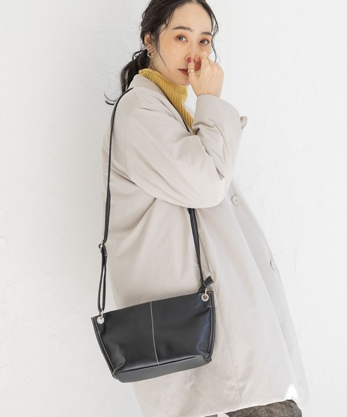 studio CLIP(スタディオクリップ)の「柔らかワンマイルショルダーバッグ(ショルダーバッグ・レディース・カーキ/ブラック/ベージュ/ライトグレー・FREE)」の10枚目の写真