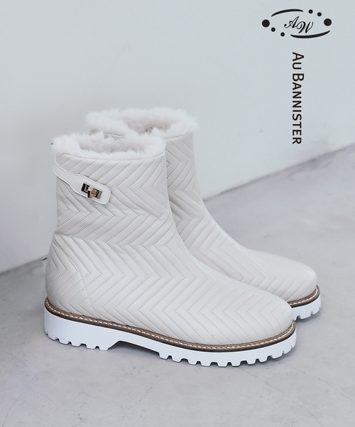 Au BANNISTER（オゥバニスター）の「【晴雨兼用】タンクソールボアブーツ（ブーツ・レディース・アイボリー/ブラック・L/M/S）」の2枚目の写真